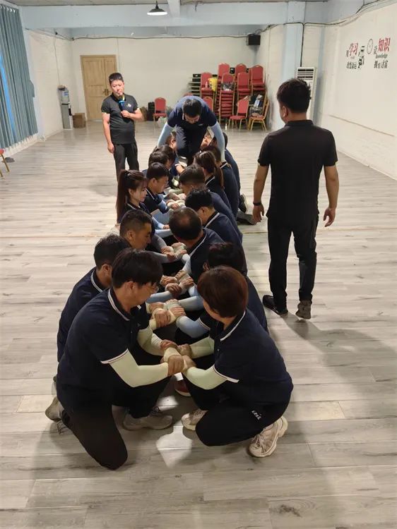 6513d5a3d8d8e.jpg 640 (1).jpg